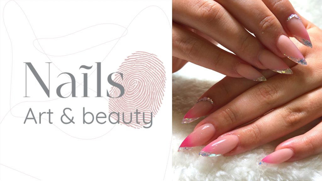 Nails Art & Beauty / salon academia de unas Fuengirola