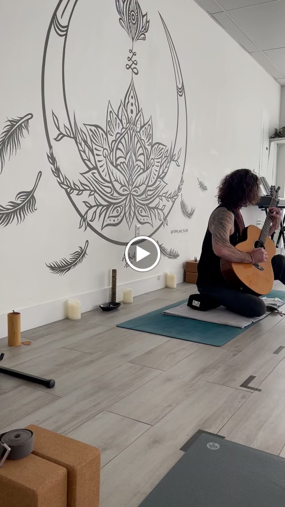  Form + Flow Queensbridge