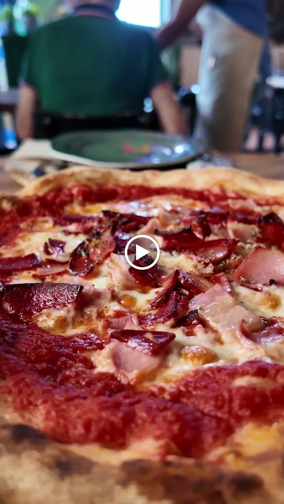 Pizzeria La Pasta Gansa * Restaurante italiano — Videos