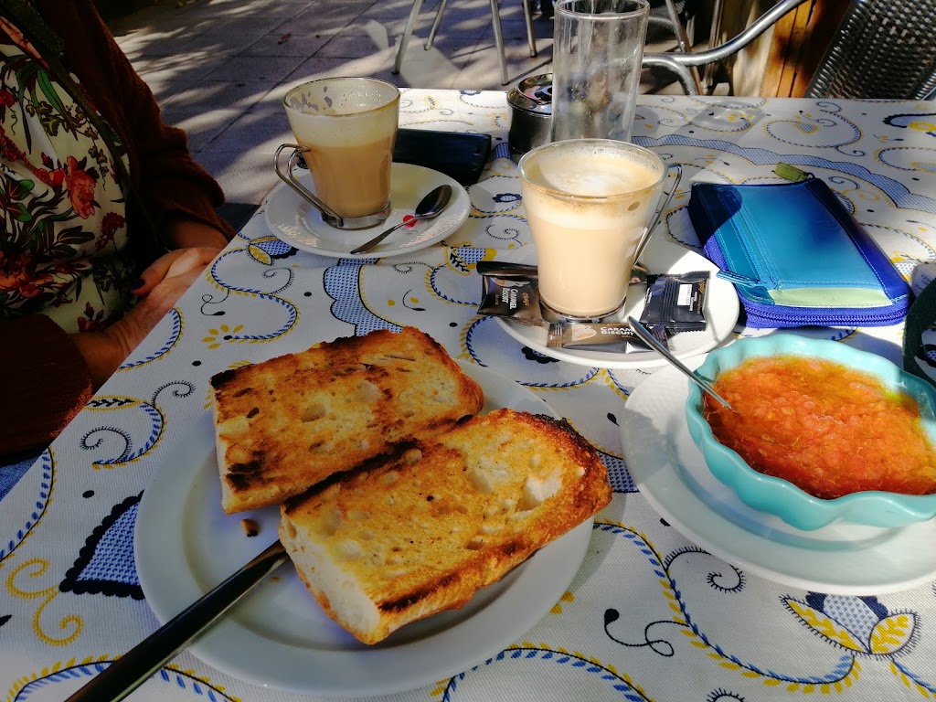 Cafeteria Subtil — Comida y bebida