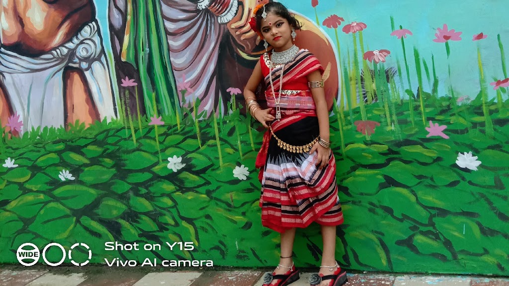 Lali Beauty Parlour And Boutique