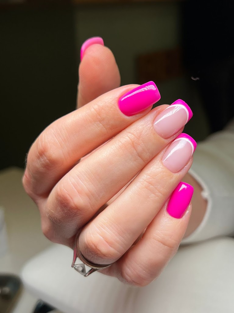 UNAS SALOU - ANNA PESTANAS Y MANICURA SALOU