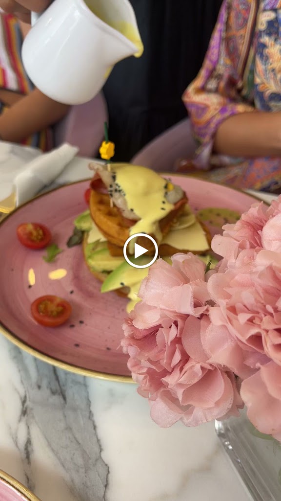 Creme Cafe — Videos