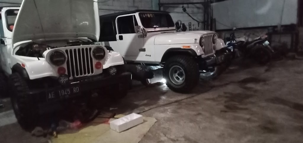 Bengkel Mobil Sumber Rejeki Motor