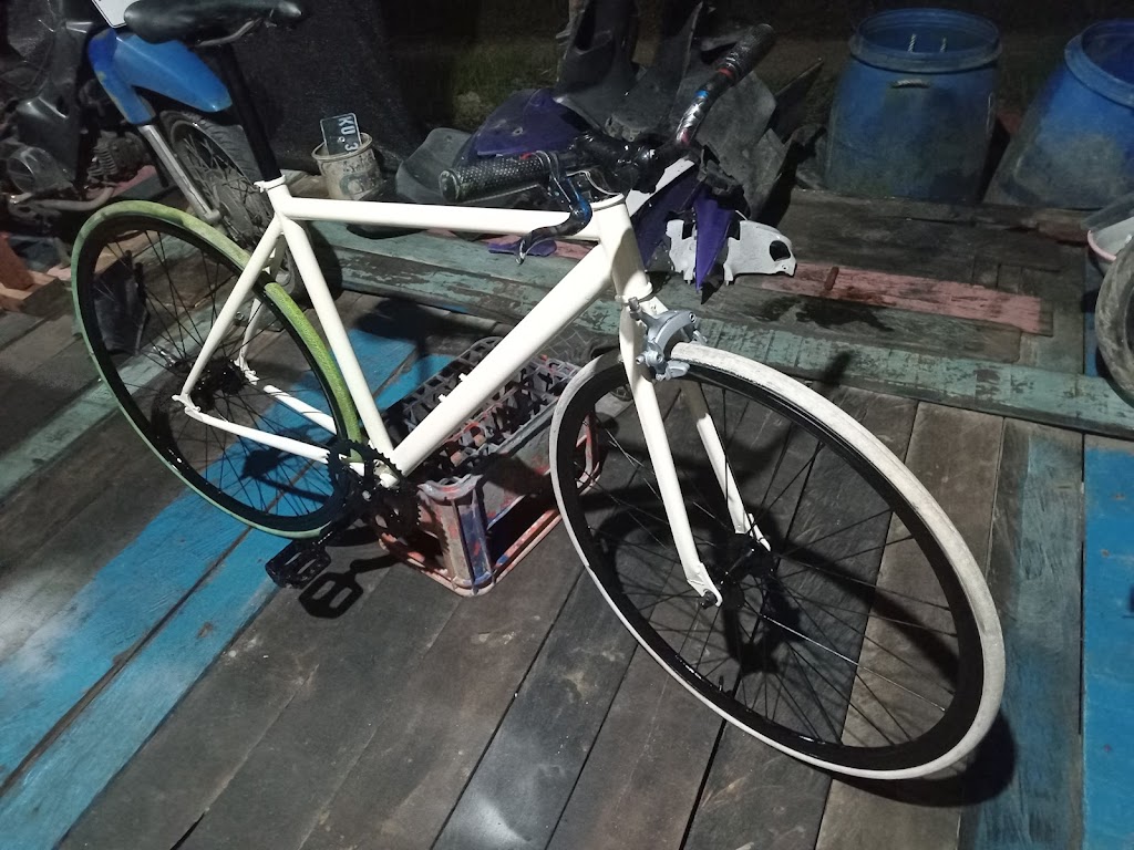 BMS dan Cat Deco (Nando)