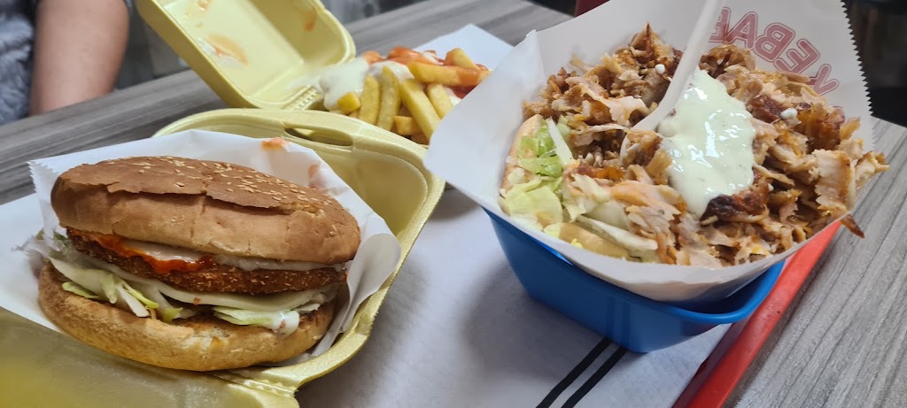 King doner kebab mieres — Comida y bebida