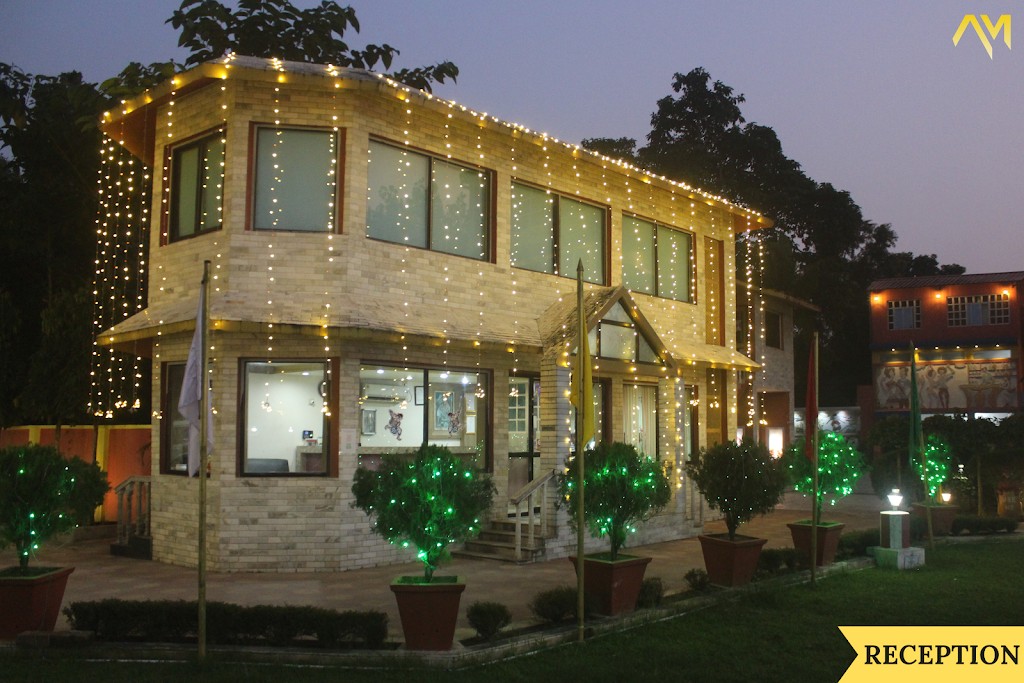Hotel Astha Midway