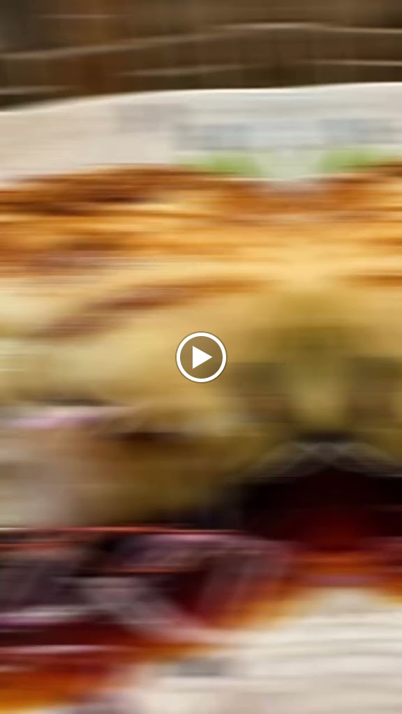 A Tiro Hecho. Gastro bar en el Ejido — Videos