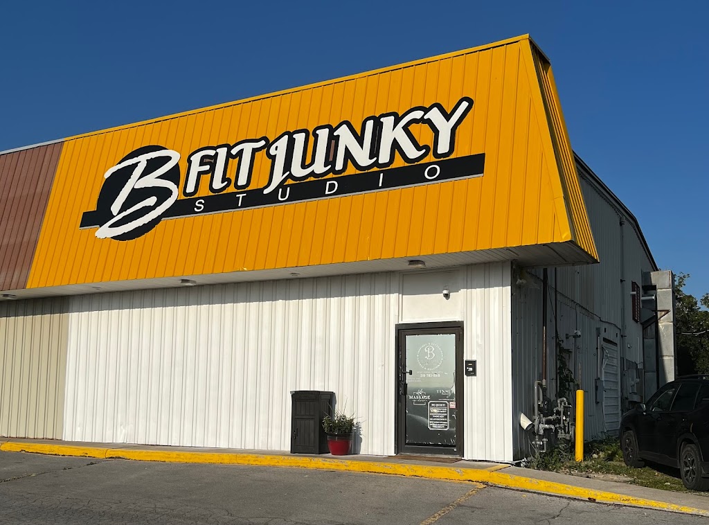  Brandie Freeman - Bfitjunky Studio