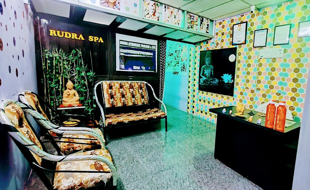 Rudra Unisex Spa