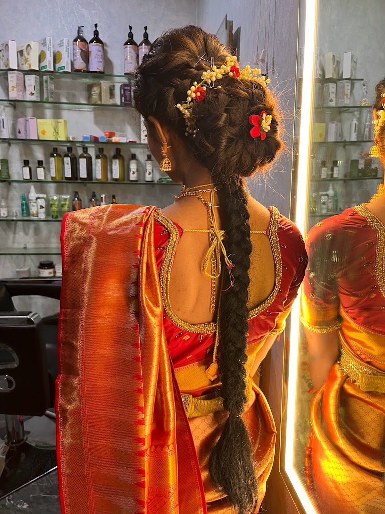 Shilpy Beauty Parlour