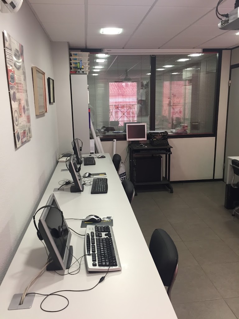 Centro De Estudios Integral Mecarapid — Del propietario