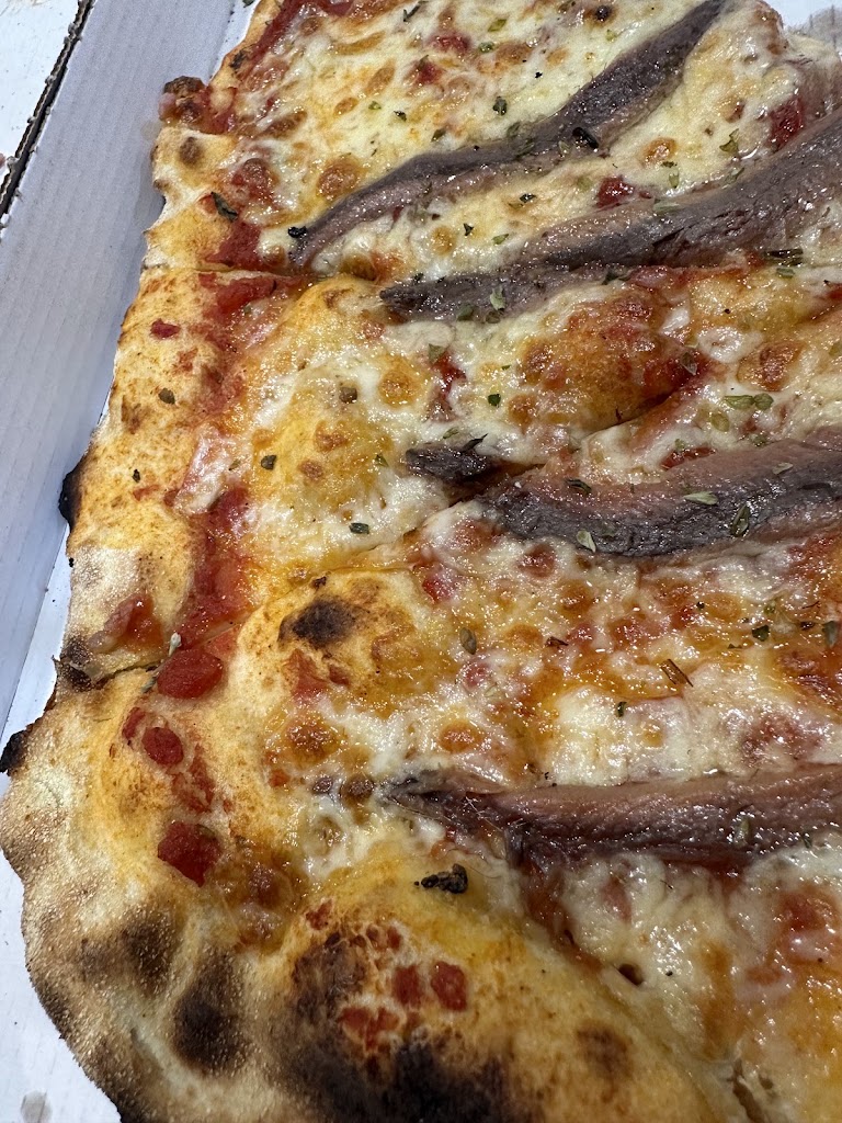 Pizzeria la Rustica — Comida y bebida