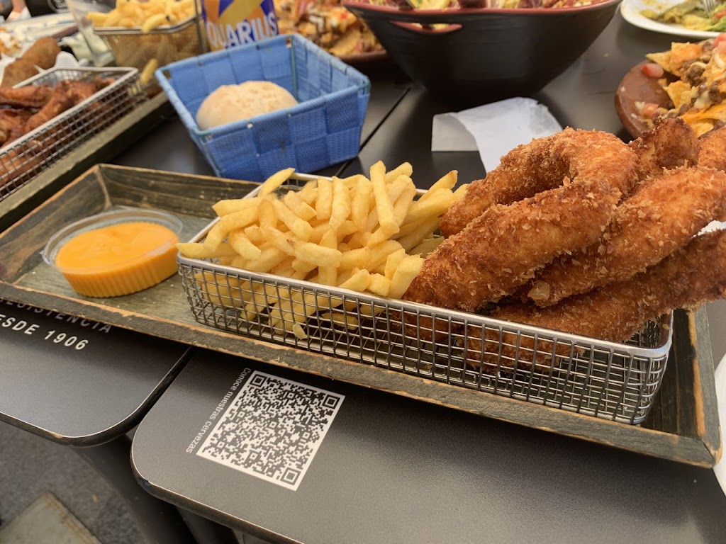 Cafe-Bar La Baranda — Comida y bebida