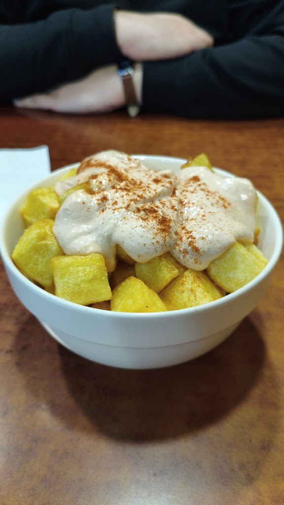 Can Dolca — Comida y bebida
