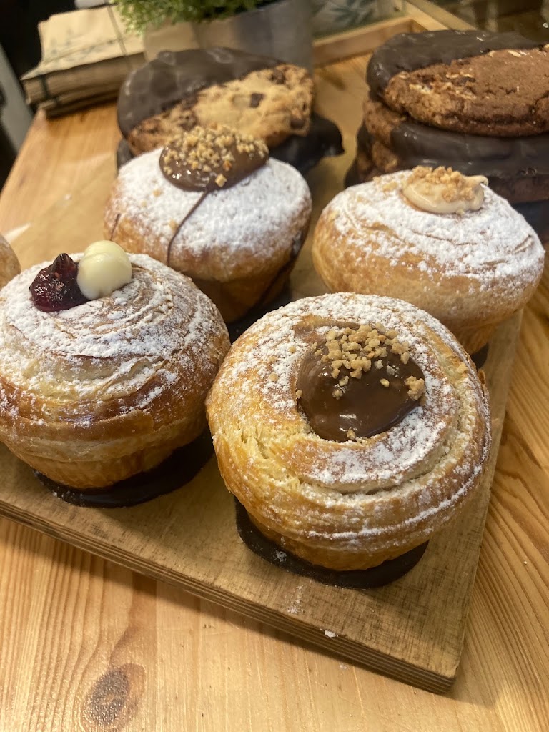 Lola's Factory — Comida y bebida