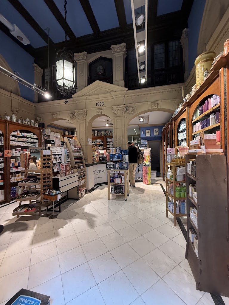 FARMACIA RUIZ DE AZUA — Del propietario
