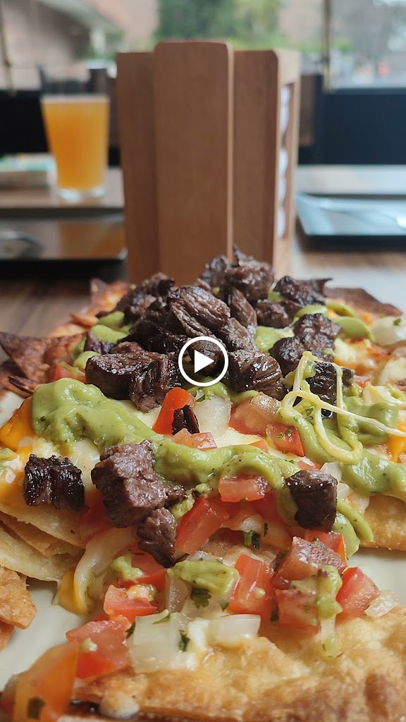 Hamburgueseria La Growleria — Videos