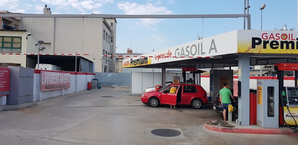 Gasolinera LOW COST — Estacion de servicio