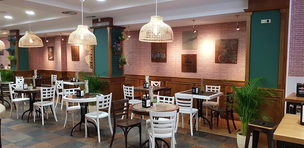 Cafeteria Distrito 50 — Ambiente