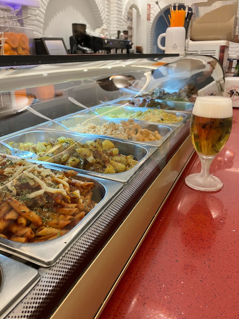 Cafeteria Javi Ex Restaurante El Chicle — Comida y bebida