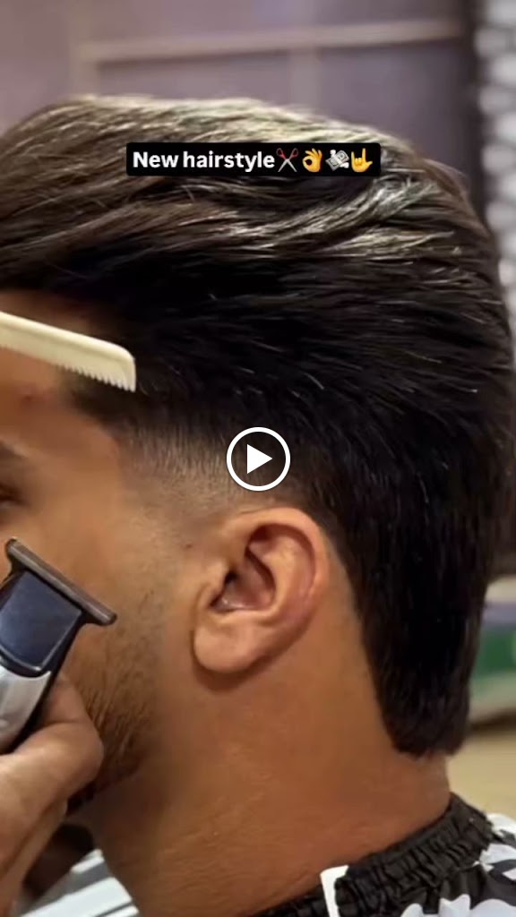 Fashion World Salon Fatehpur