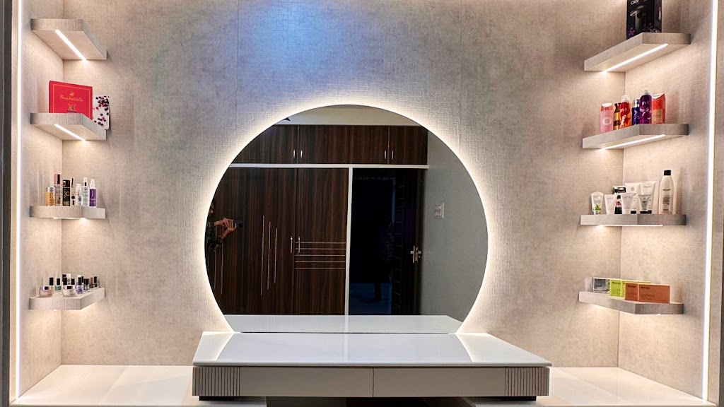 Moonlight Beauty Salon Morbi