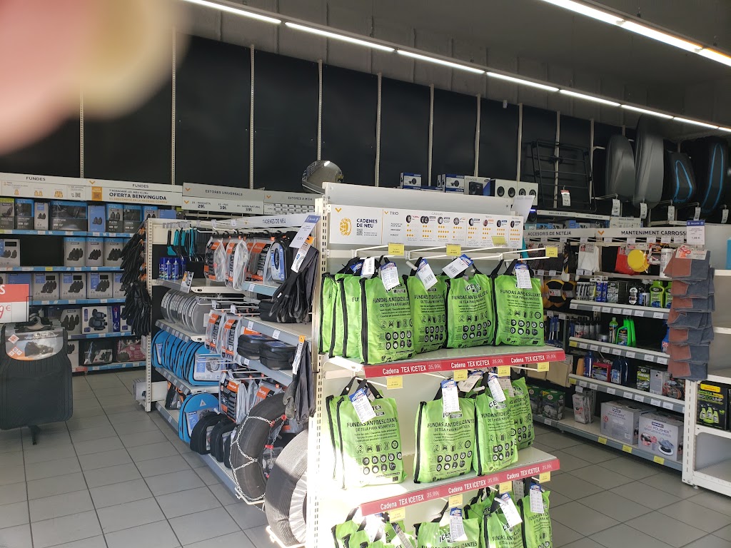 Norauto Barcelona Esplugues — Interior