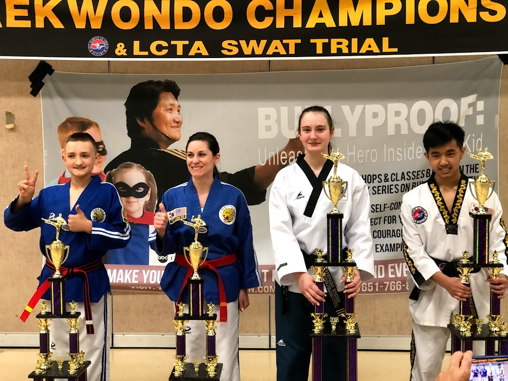  Lee's Champion Tae Kwondo Academy