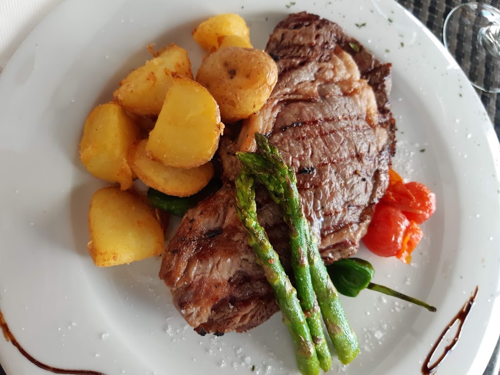 Restaurante Alma De Mar — Comida y bebida
