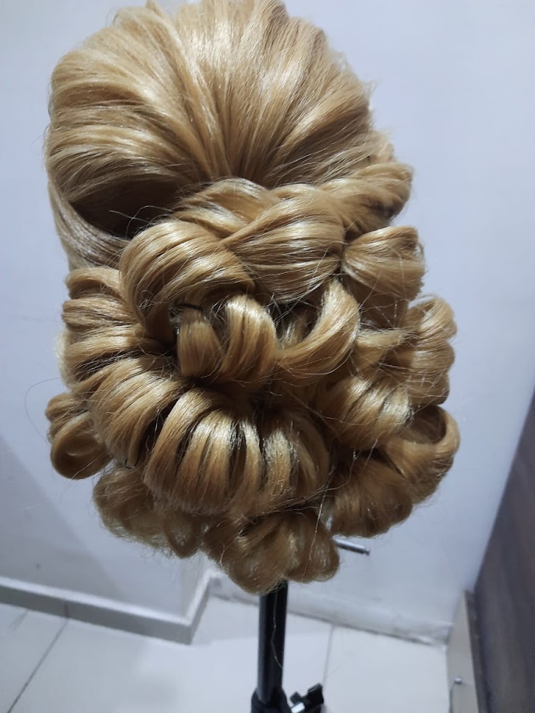 Leena S Beauty Clinic Salon