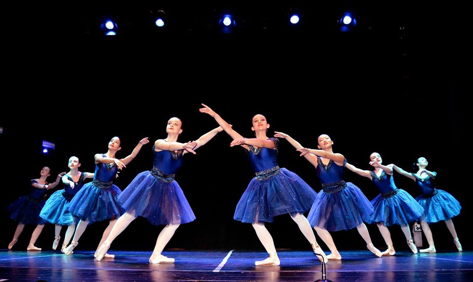 DANCENTER GALA Escuela de Danza — Del propietario