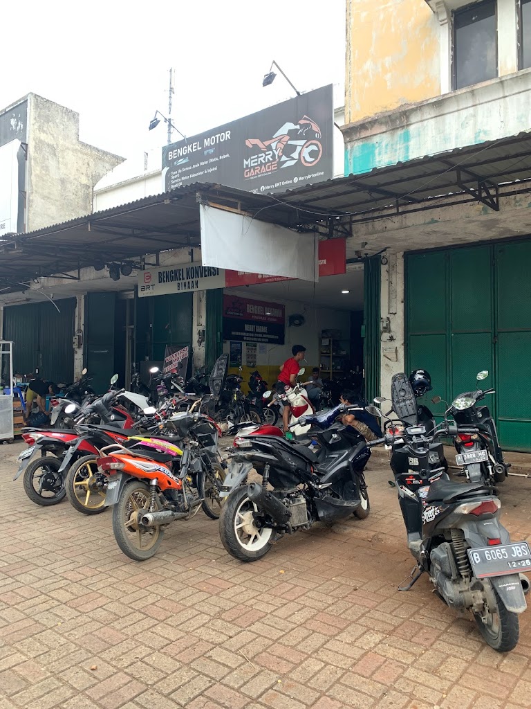 Merry Garage