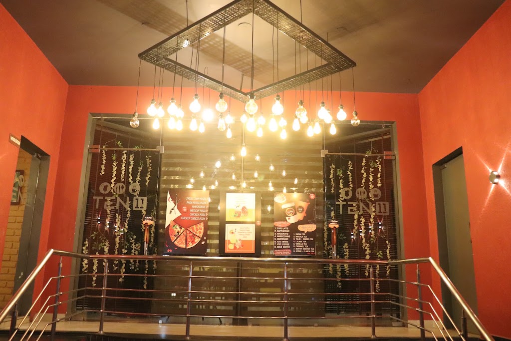 Ten 11 Restaurant Cafe