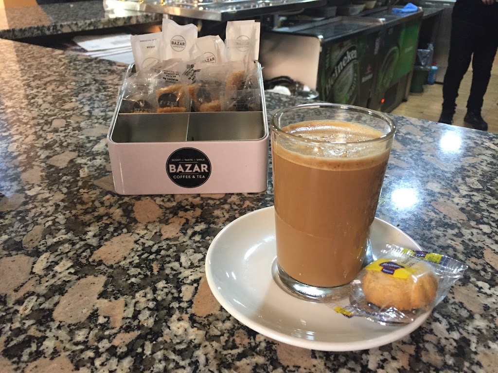 Cafeteria Castilla's — Comida y bebida