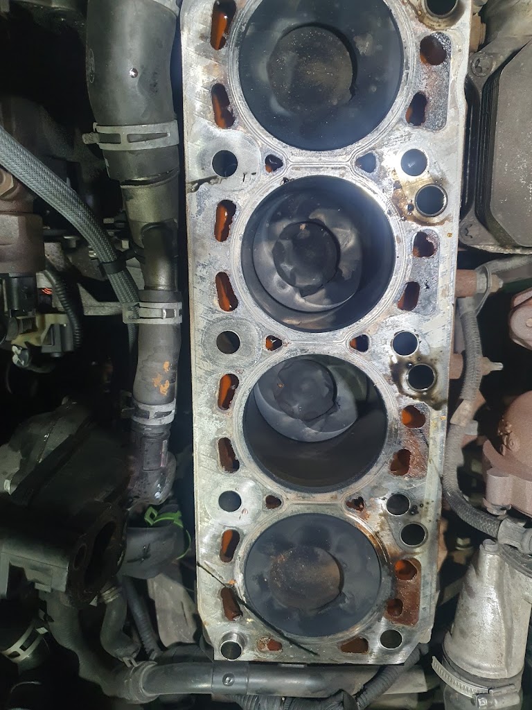 Talleres Lastcar mecanico y electromecanico — Del propietario