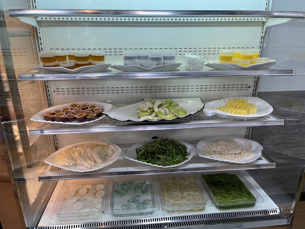 譚老二蔬食火鍋 軍功店 的照片