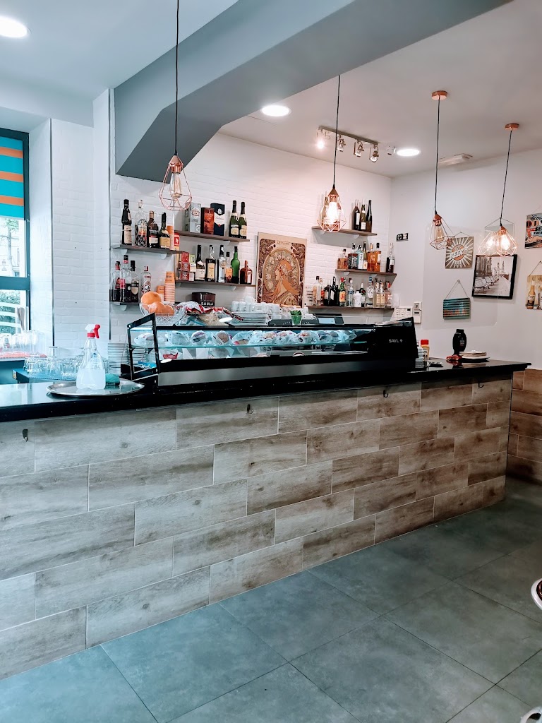 Can Chen Restaurant- Cafeteria