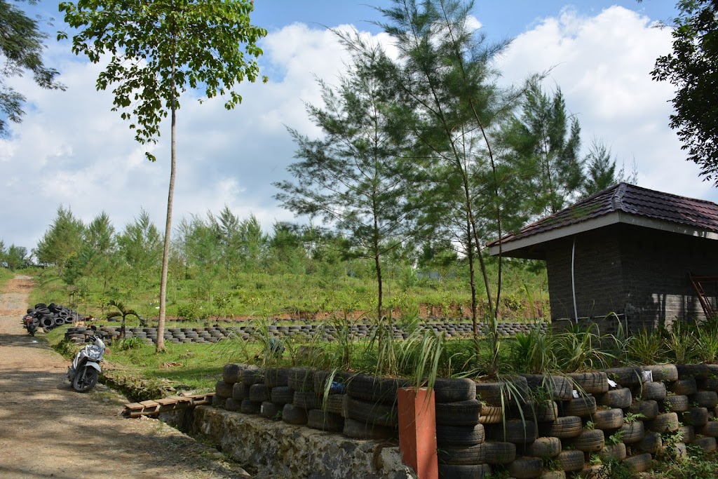 Bumi Wana Samudra, Monumen Perjuangan TNI AL Tegal, Kalibakung