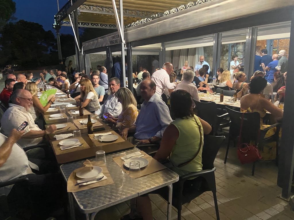 Bar la muntanyeta — Ambiente