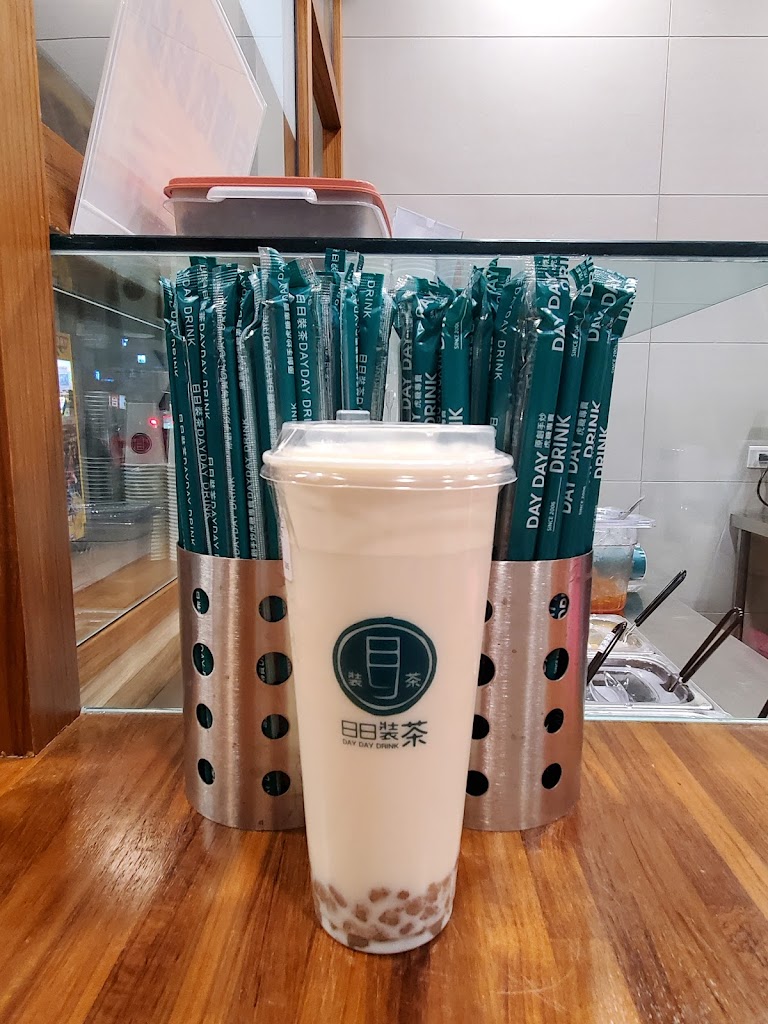 日日裝茶 西屯青海店—台中超人氣手搖飲❘西屯特色飲品❘必喝飲料❘外送商辦市政府各團體❘在地推薦 的照片