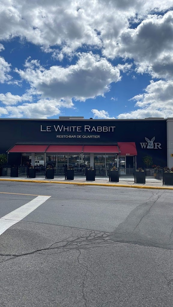 Le White Rabbit in Brossard