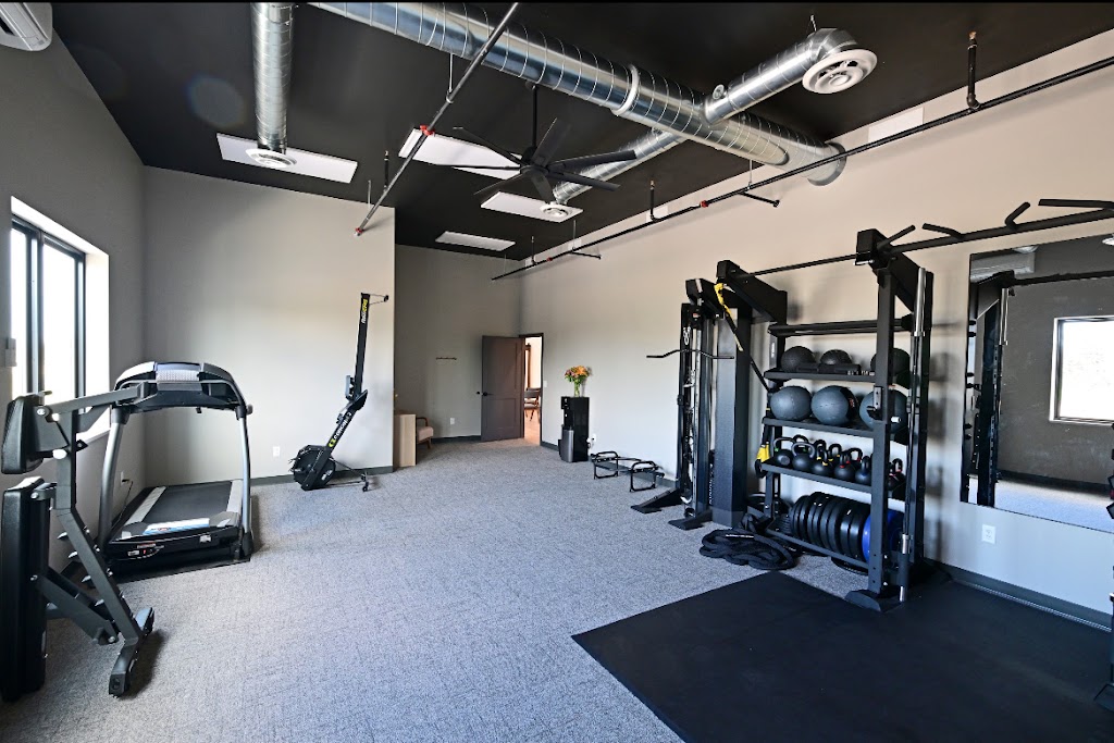  Donielle Kasper Personal Trainer & Health Coach