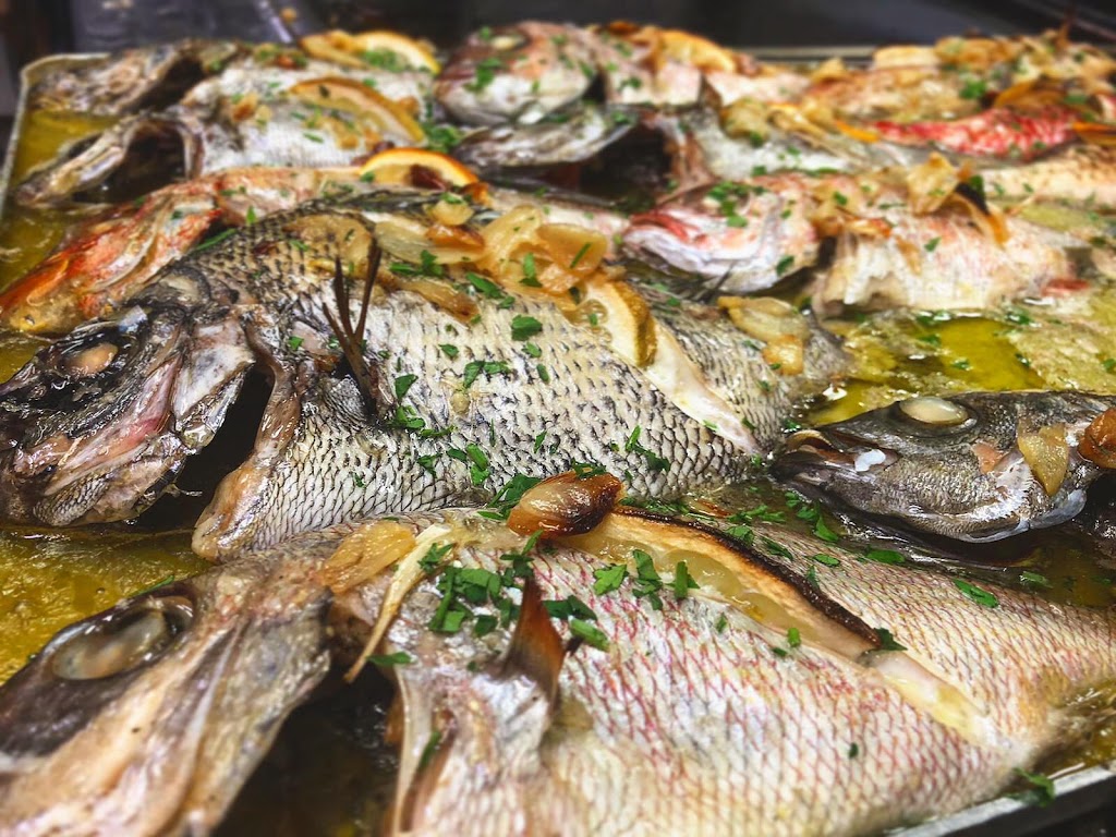 Restaurante La Marinera — Comida y bebida