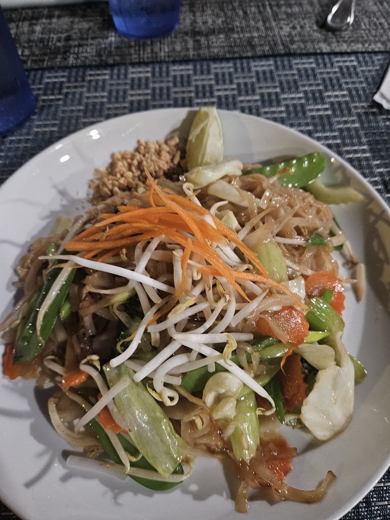 M&M Thai Café