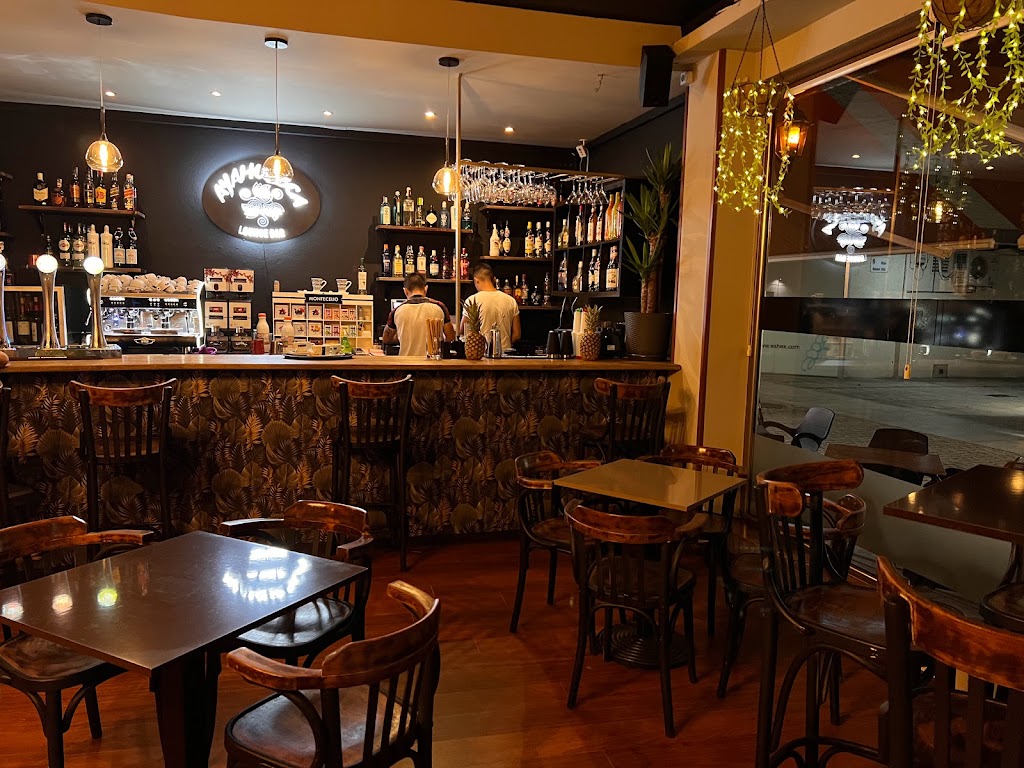 Ayahuasca lounge bar — Ambiente