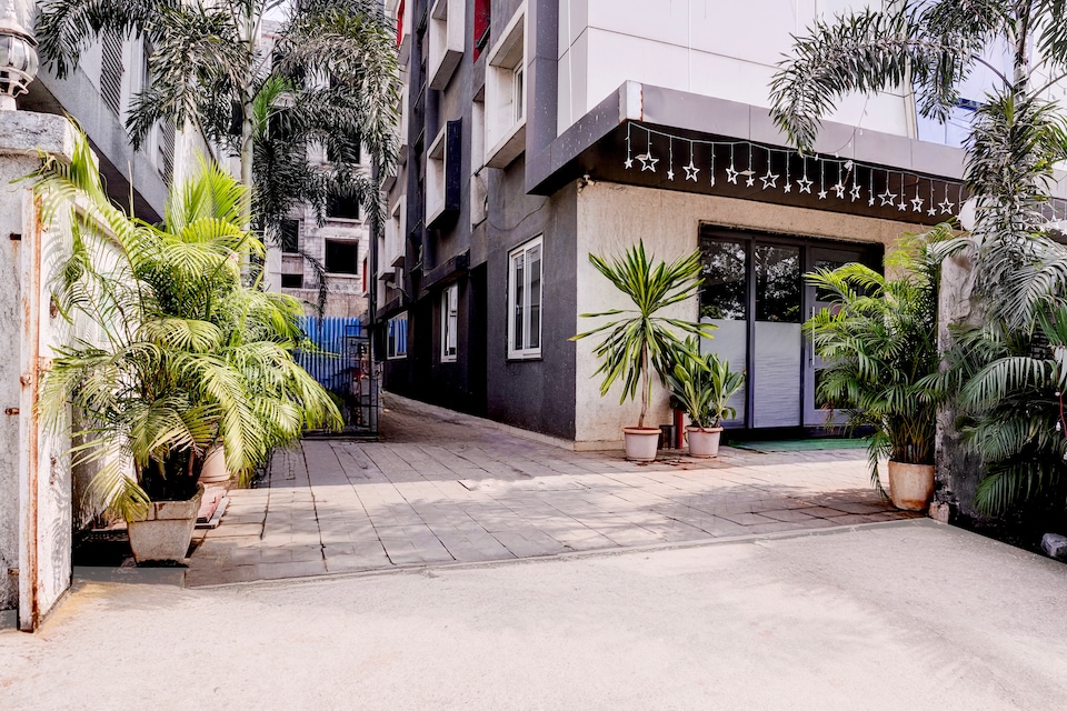 Townhouse Oak Kopar Khairane Navi Mumbai Formerly Ivy Hotel