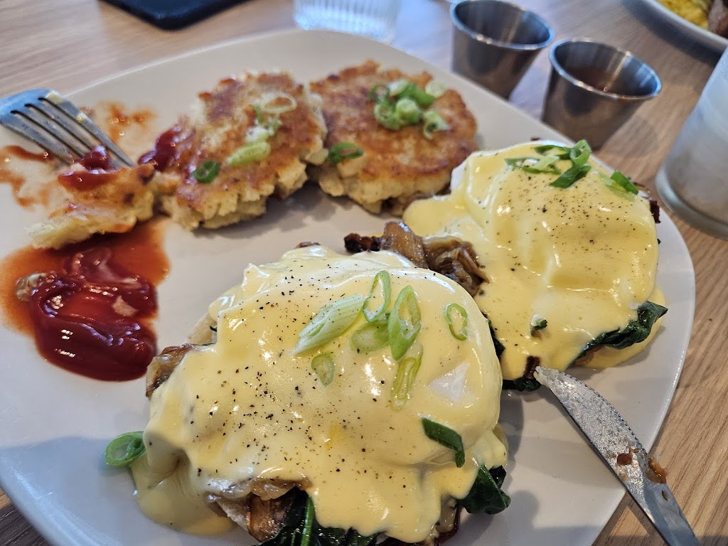 Eggs Benedict