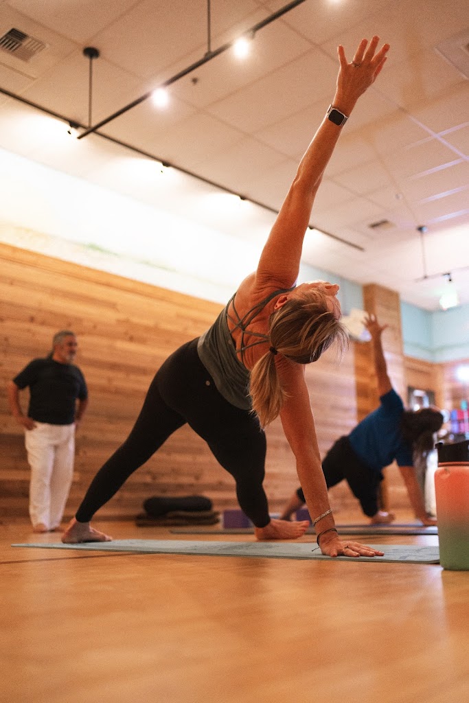  Lakeview Yoga and Wellness Center
