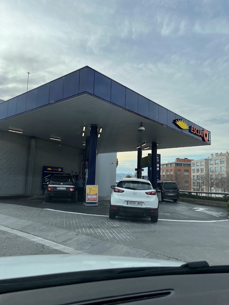 EsclatOil — Estacion de servicio